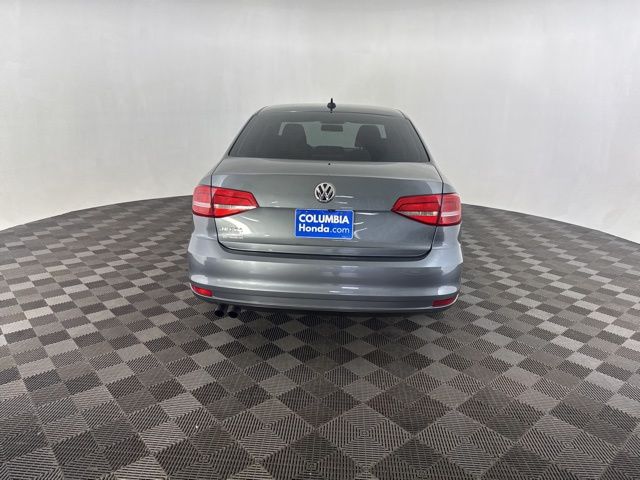2015 Volkswagen Jetta 2.0 S photo 4