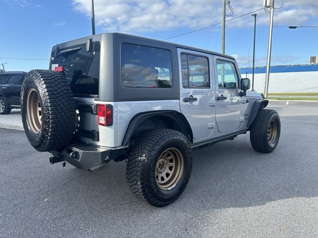 2016 Jeep Wrangler Unlimited Sport photo 3