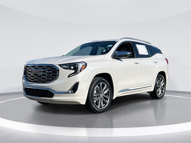 2020 GMC Terrain Denali's photo