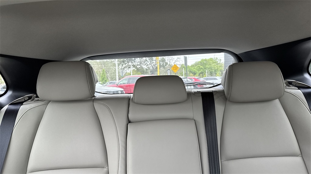 2024 Mazda CX-30 2.5 S Preferred photo 17