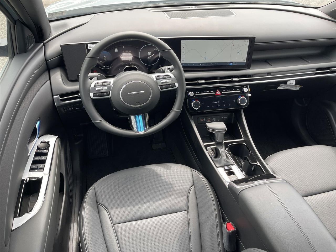 2025 Hyundai Santa Cruz XRT photo 8
