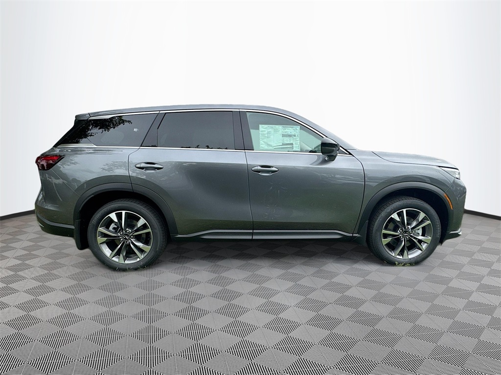 2026 Infiniti QX60 Pure photo 8