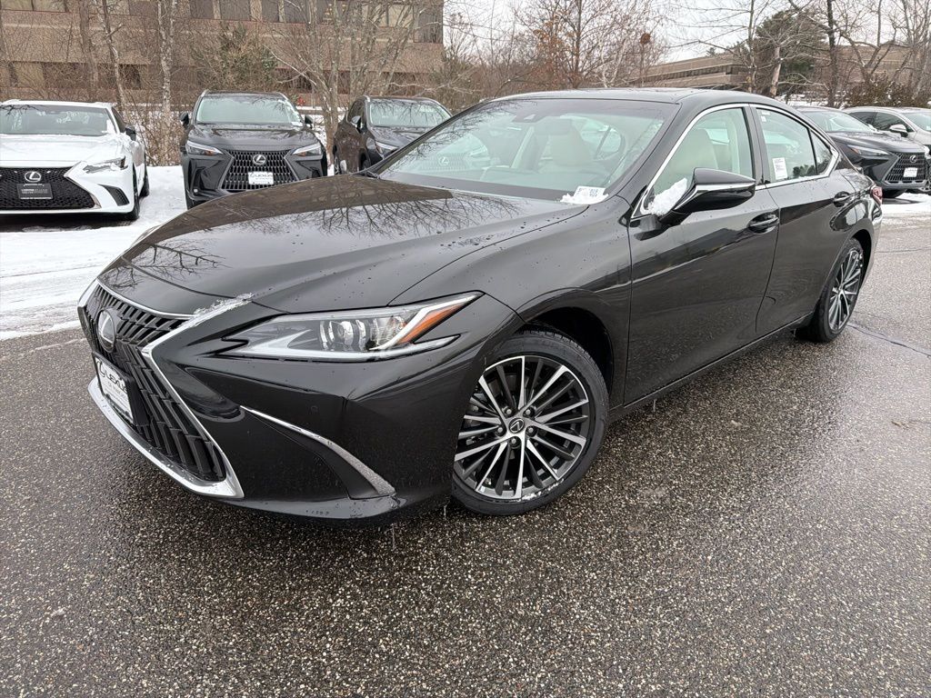 2025 Lexus ES 350's photo