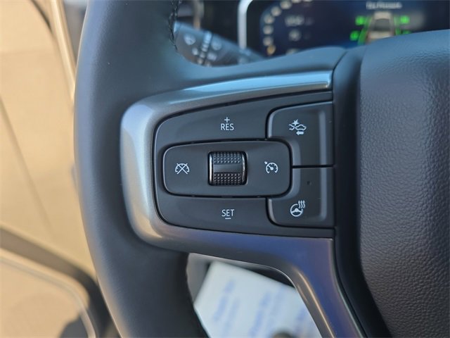 2025 Chevrolet Silverado RST photo 15