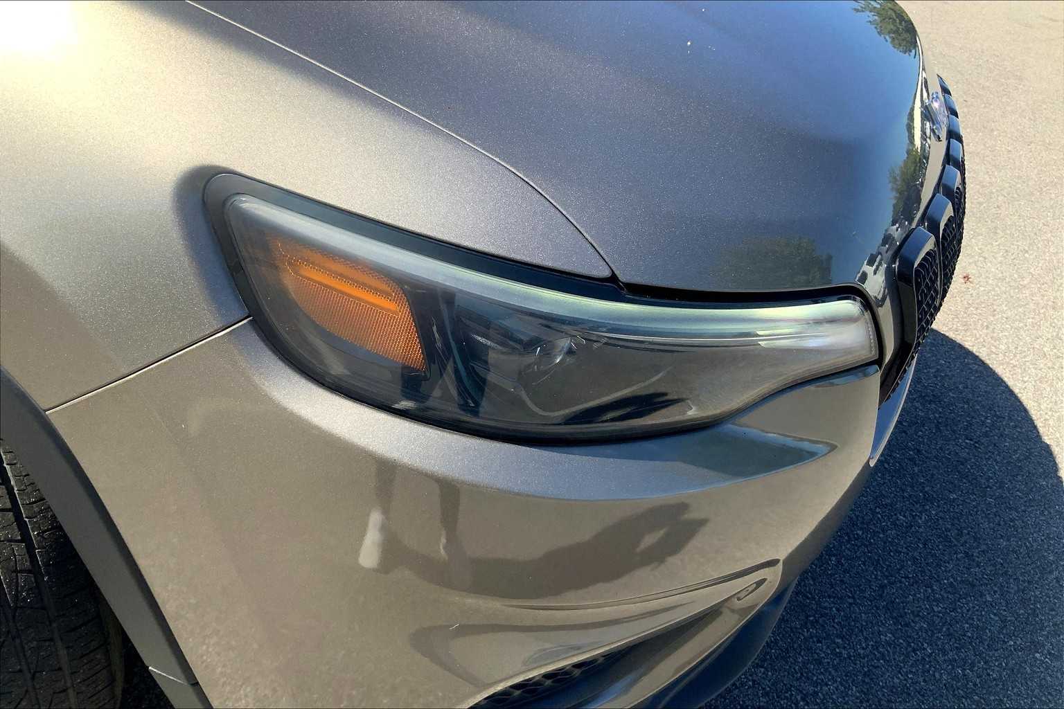2020 Jeep Cherokee Latitude photo 27