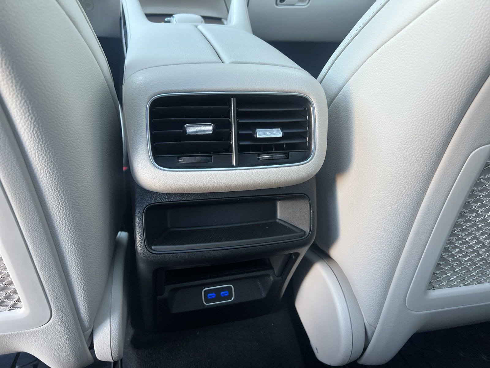 2025 Mercedes Benz GLE 350 photo 22