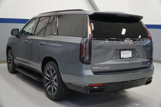 2021 Cadillac Escalade Sport photo 2