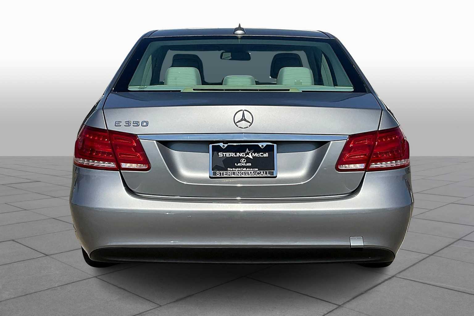 2014 Mercedes Benz E 350 photo 4