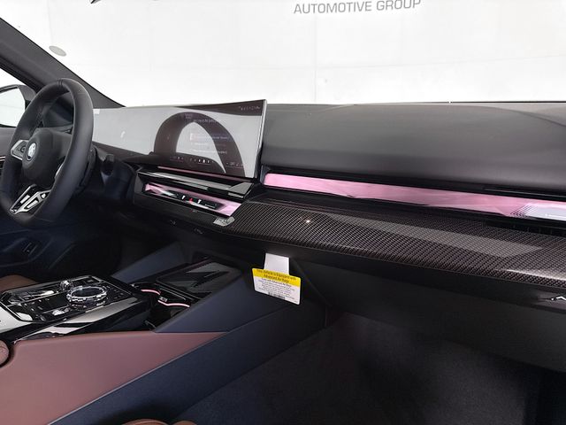 2026 Bmw 550e xDrive photo 28