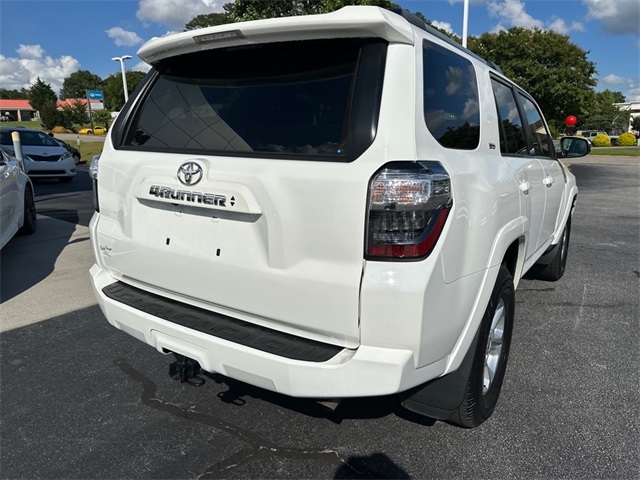 2024 Toyota 4Runner SR5 photo 3