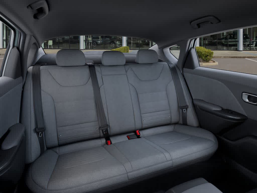 2025 Kia K4 EX photo 16