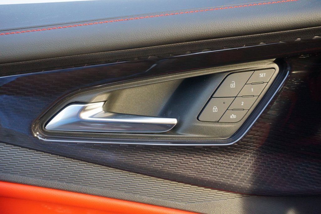 2025 Chevrolet Blazer EV RS photo 21