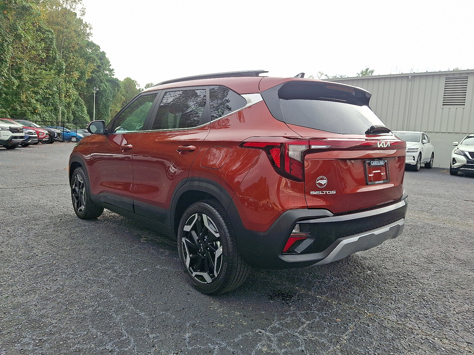 2024 Kia Seltos SX photo 4
