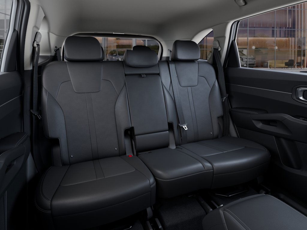 2025 Kia Sorento S photo 16