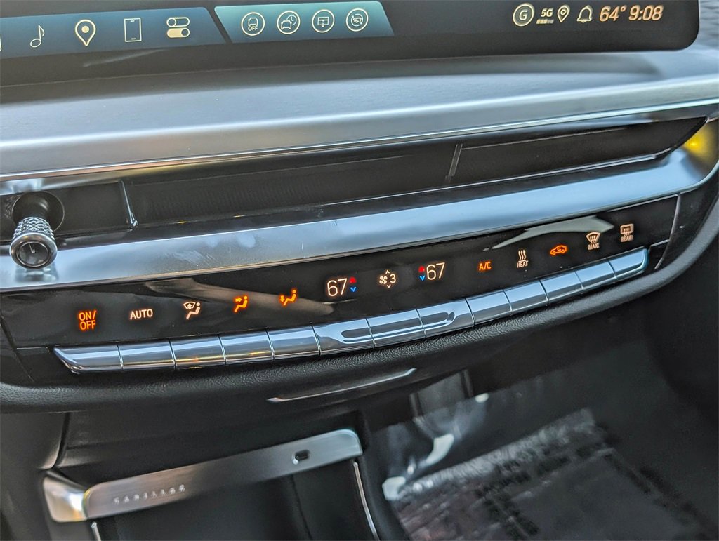 2026 Cadillac Lyriq Luxury photo 29