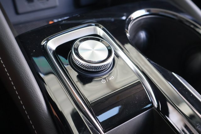 2025 Buick Envision Sport Touring photo 23