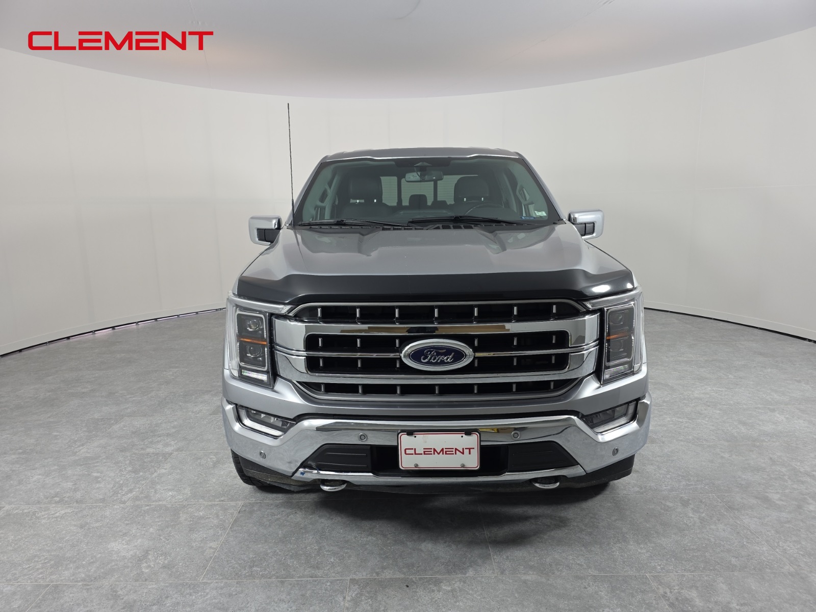 2023 Ford F-150 Lariat photo 2