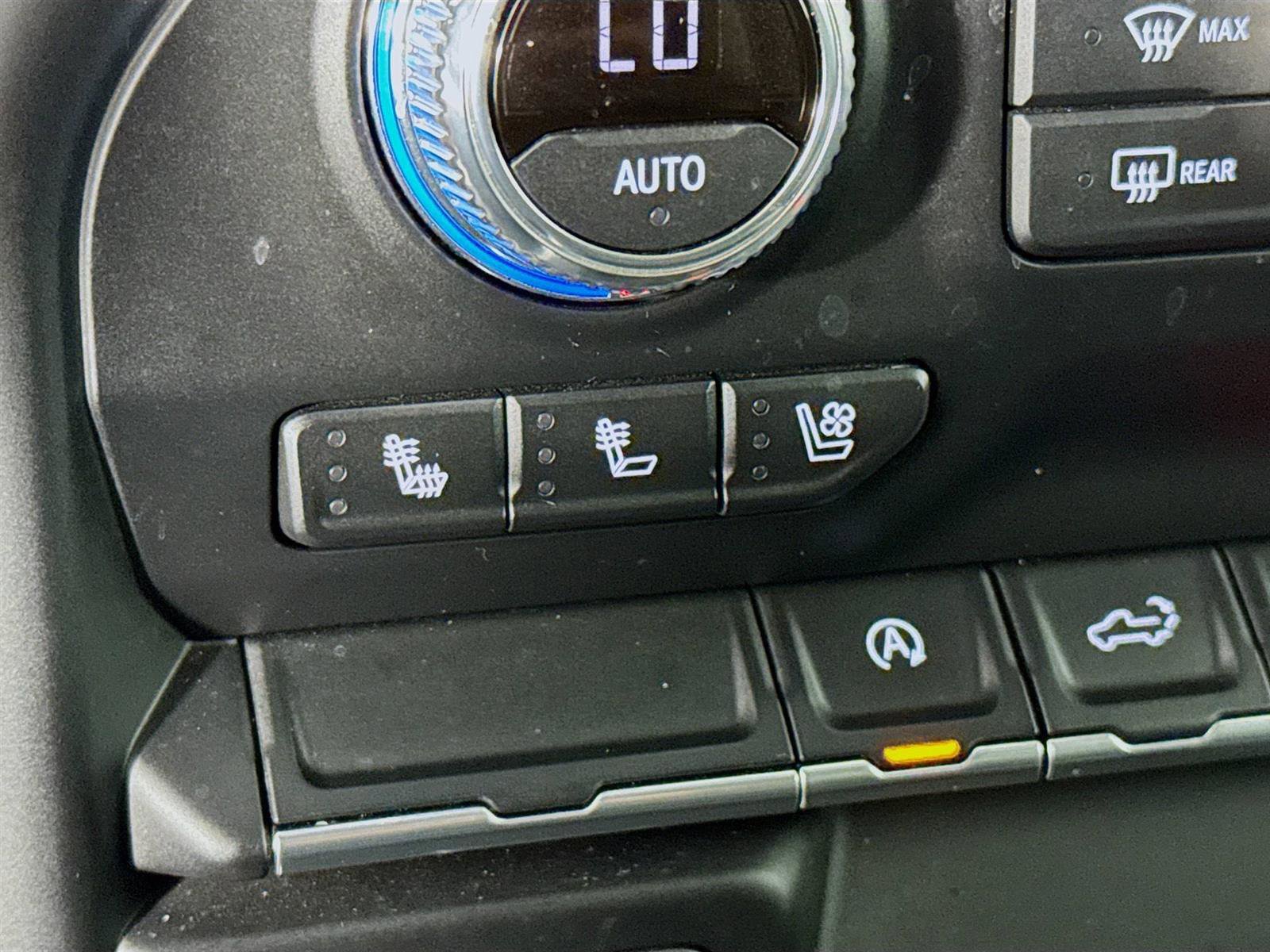 2021 Gmc Sierra 1500 SLT photo 19