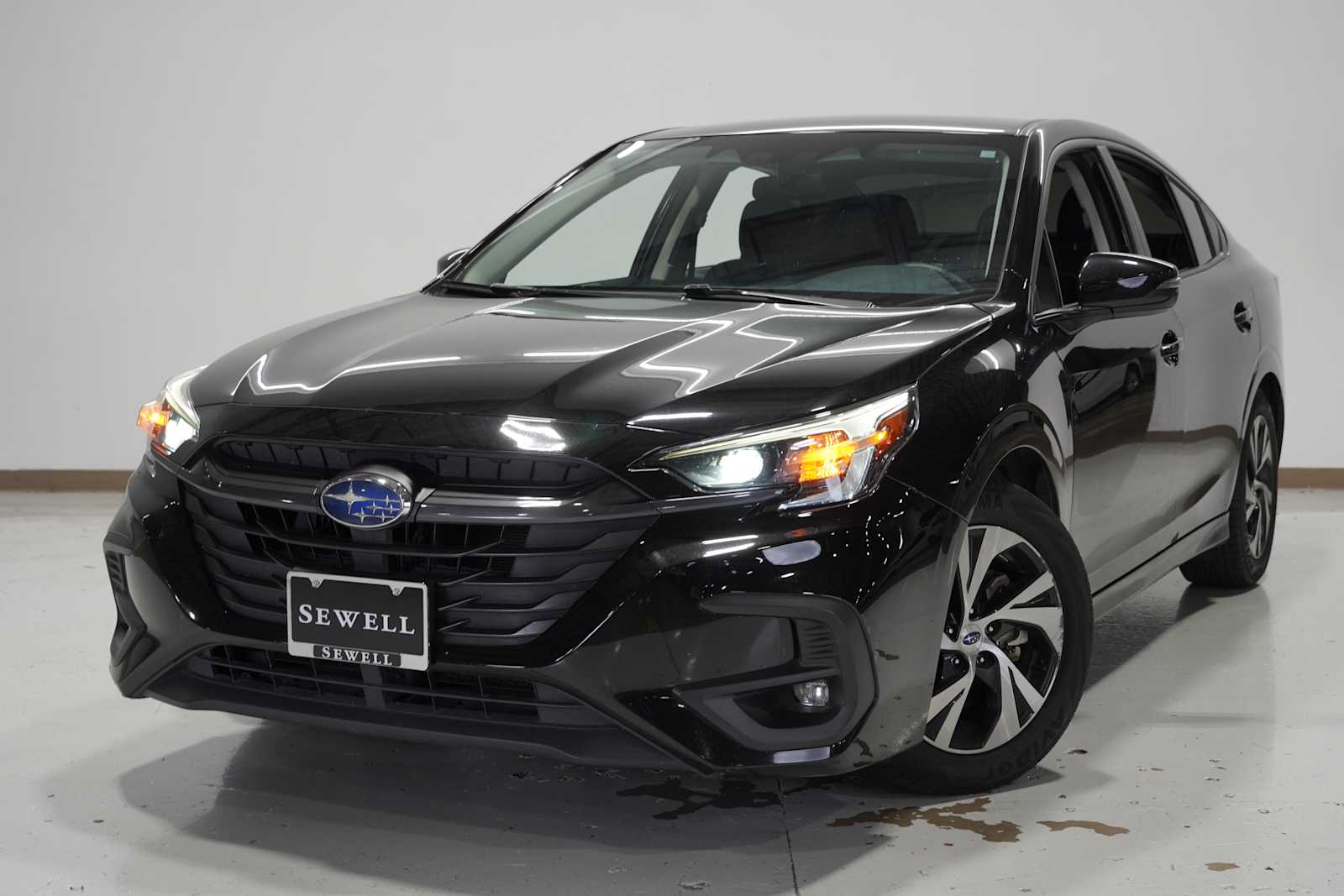 2024 Subaru Legacy Premium's photo