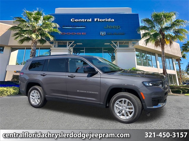 2025 Jeep Grand Cherokee L Laredo's photo