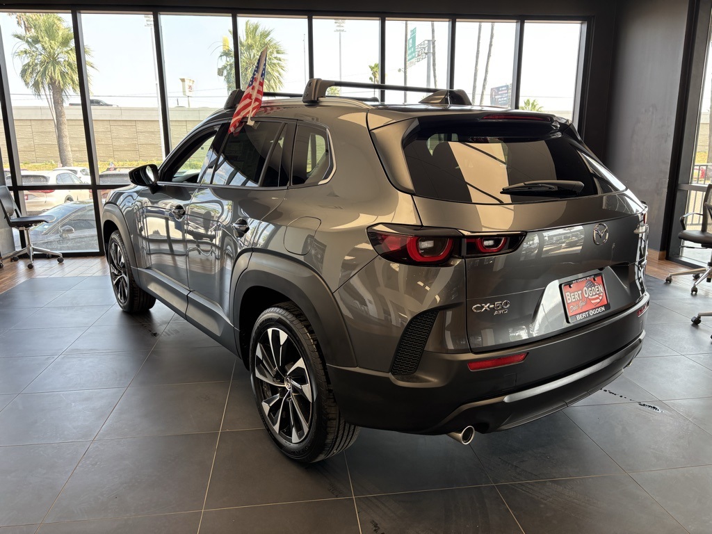 2025 Mazda CX-50 Premium Plus photo 4