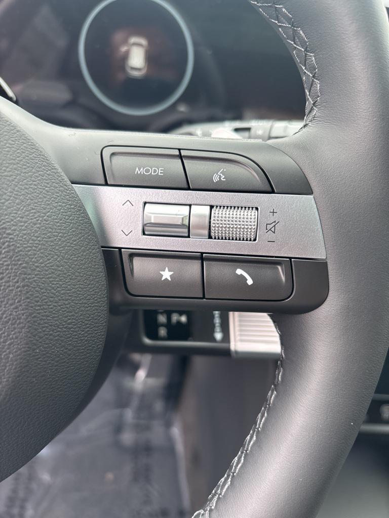 2025 Hyundai Tucson Hybrid Limited photo 13