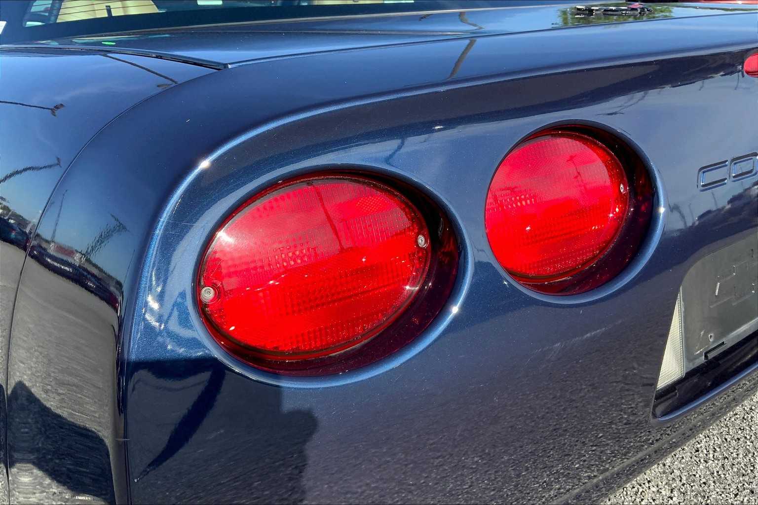 2000 Chevrolet Corvette photo 20