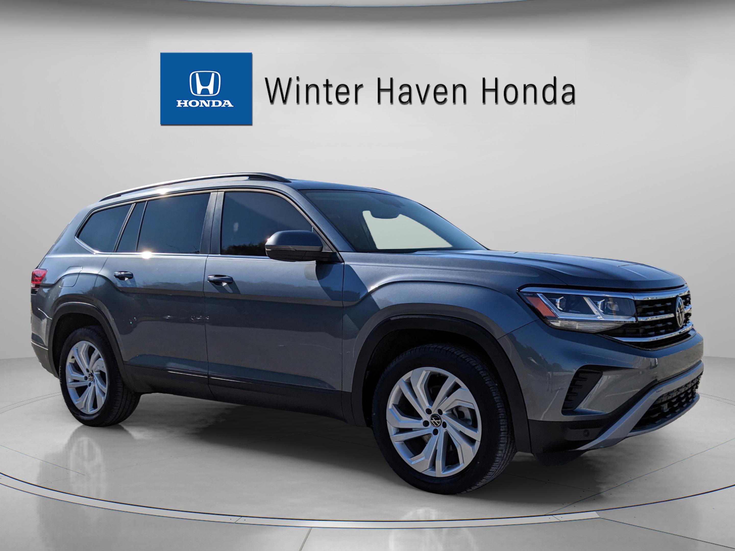 2021 Volkswagen Atlas SE w/Tech's photo