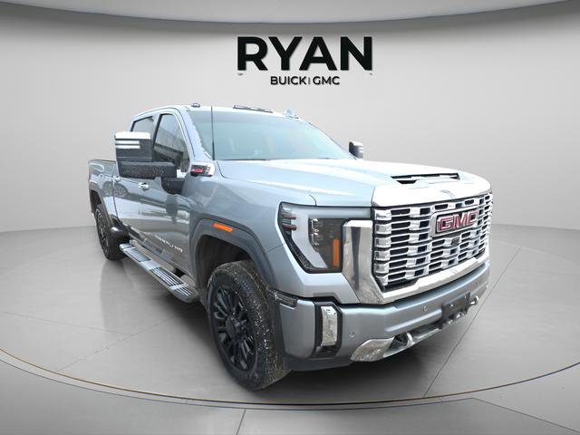 2024 GMC Sierra 2500HD Denali's photo