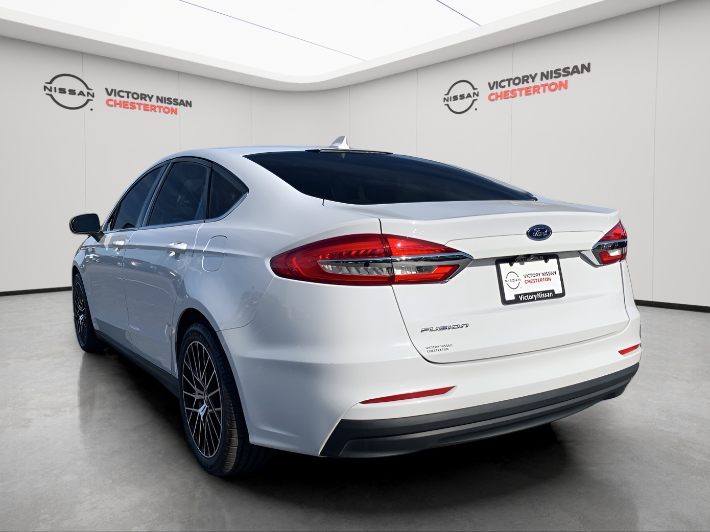 2020 Ford Fusion S photo 3