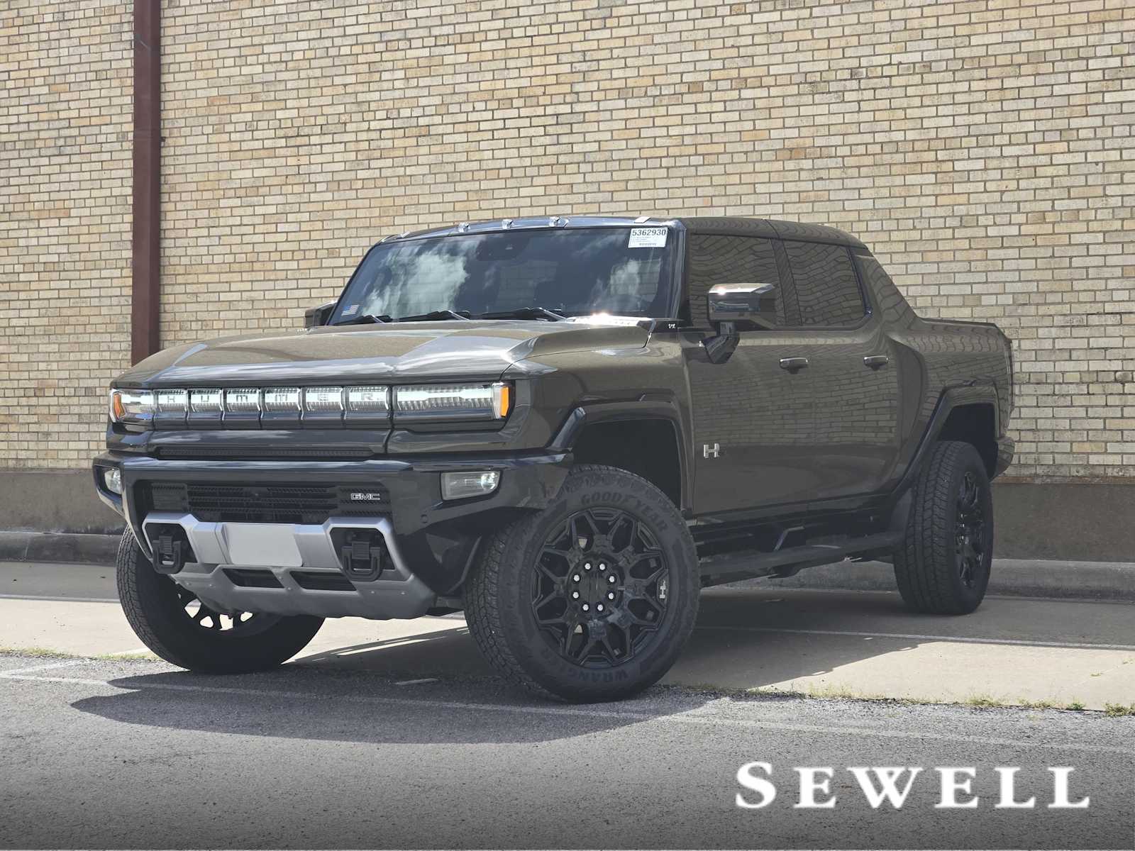 New 2025 Deep Aurora Metallic (Dark Bronze) GMC 2X image 1