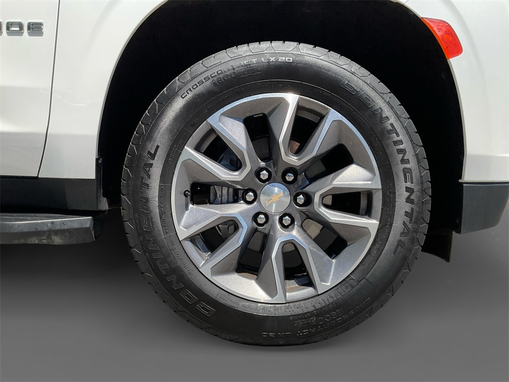 2022 Chevrolet Tahoe LT photo 8