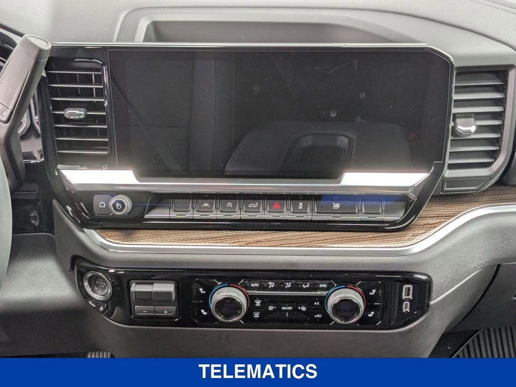 2025 Chevrolet Silverado 1500 LT photo 30
