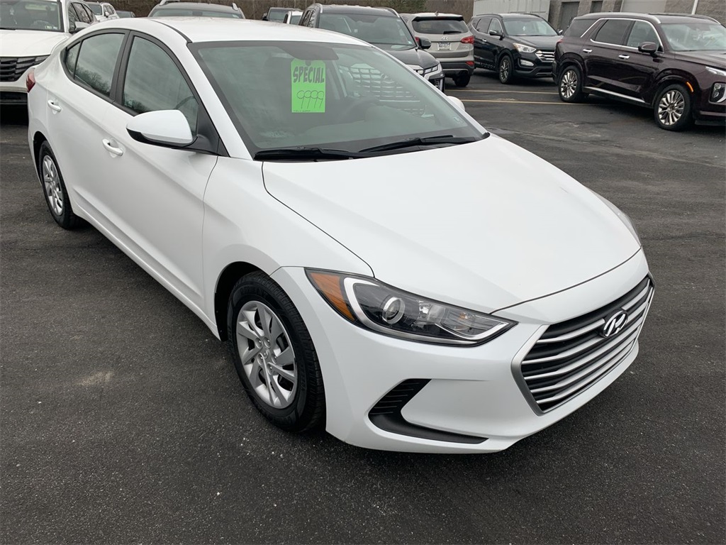 2018 Hyundai Elantra SE