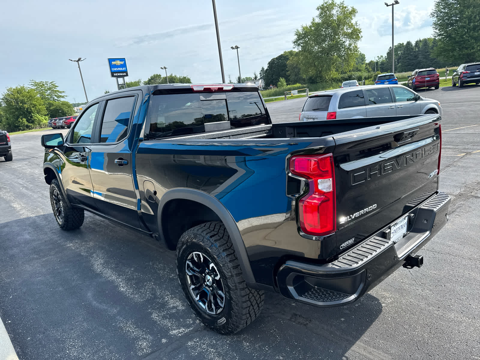 2025 Chevrolet Silverado 1500 ZR2 photo 9
