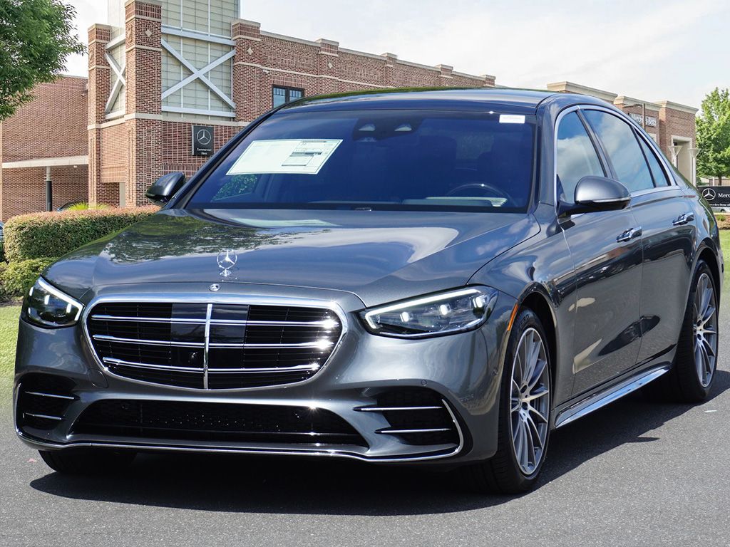 2026 Mercedes Benz S 580 4MATIC photo 4