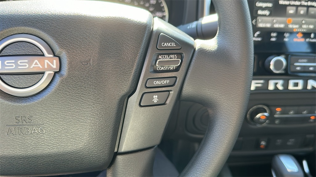 2025 Nissan Frontier King Cab SV photo 18