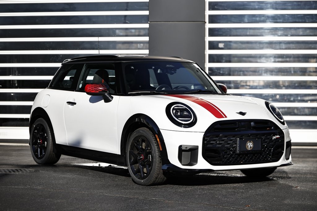 2026 MINI Hardtop 2 Door S's photo