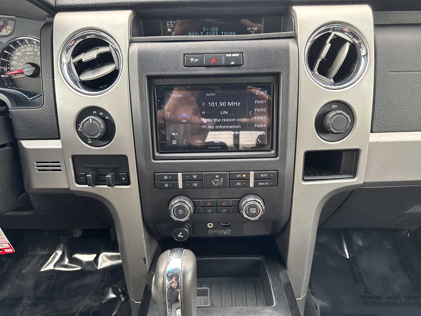 2012 Ford F-150 FX4 photo 28