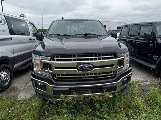 2019 Ford F-150 XLT photo 2