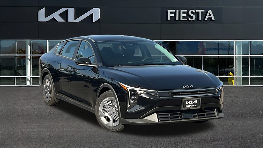 2025 Kia K4 LX