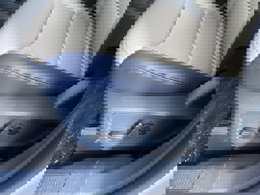 2025 Ford Maverick Lariat photo 11