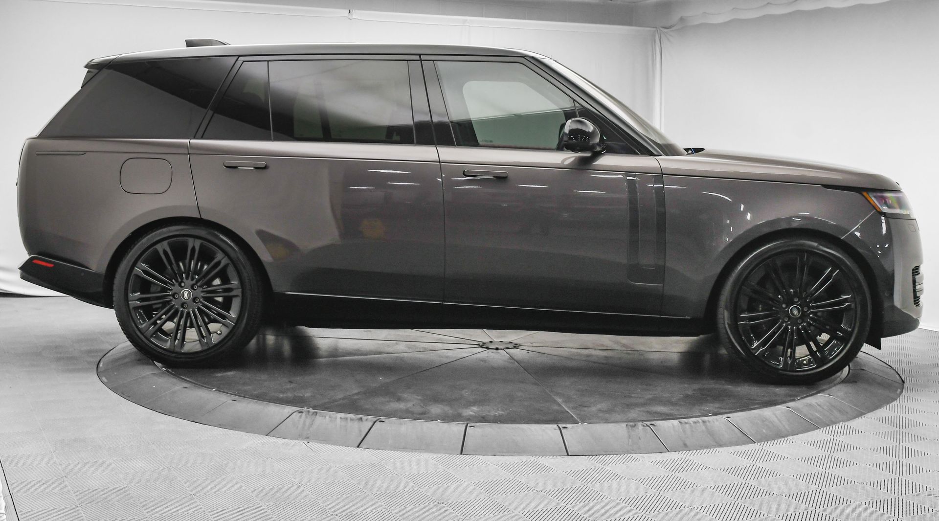 2022 Land Rover Range Rover First Edition photo 8