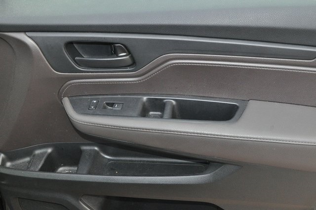 2020 Honda Odyssey EX-L photo 23