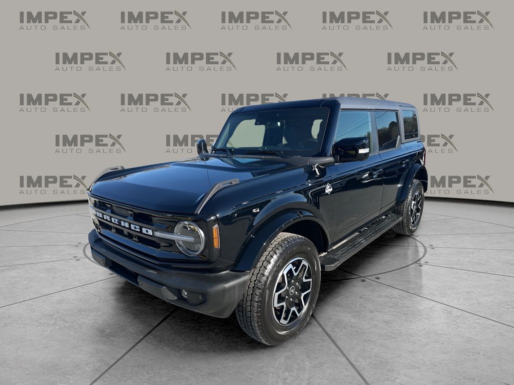 2024 Ford Bronco Outer Banks's photo