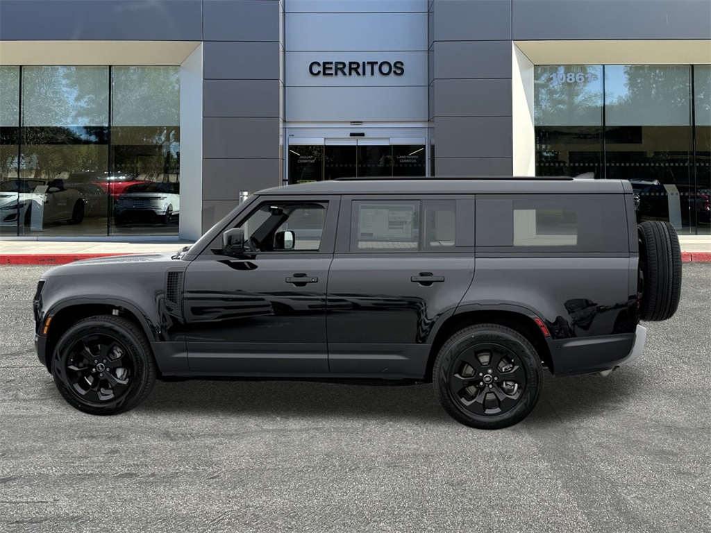 2025 Land Rover Defender 130 S photo 7
