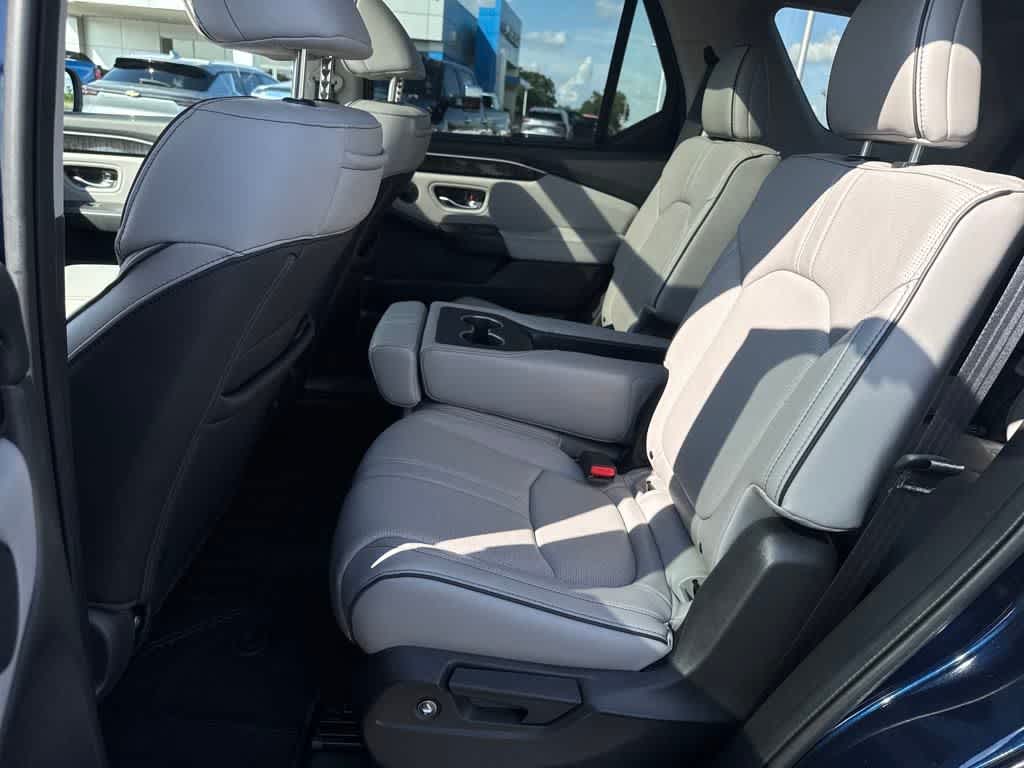 2023 Honda Pilot Elite photo 24