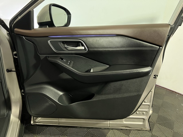 2023 Nissan Rogue Platinum photo 30