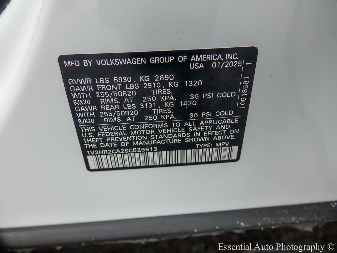 2025 VOLKSWAGEN ATLAS - Image 25