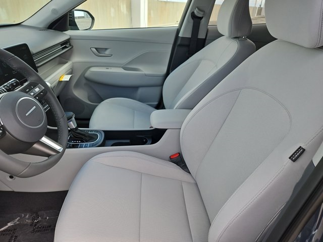 2026 Hyundai Kona SEL photo 12